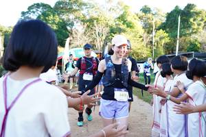 BIB: 3415
                            <button type="button" onclick="openModal(18981479)" class="btn btn-primary btn-sm float-right btn-popup" data-toggle="modal" data-target=".modal-high-quality">
                        <i class="fas fa-shopping-cart"></i> Add to Cart
                    </button>
                                            <button type="button" onclick="isThisMe(18981479, true)" class="btn btn-success btn-sm float-right btn-popup btn-isme hidden" data-toggle="tooltip" data-placement="bottom" title="นี่คือรูปของคุณใช่ไหม คลิกที่นี่เพื่อเอาเข้าอัลบั้ม">
                        <i class="fas fa-plus"></i> Add to album
                    </button>
                    <button type="button" onclick="isThisMe(18981479, false)" class="btn btn-warning btn-sm float-right btn-popup btn-isnotme hidden">
                        <i class="fas fa-ban"></i> Remove from album
                    </button>